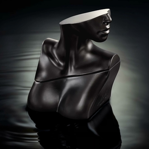 LAST ONE!!!! Eilish No. 2 Eau de Parfum - Picture 2 of 3